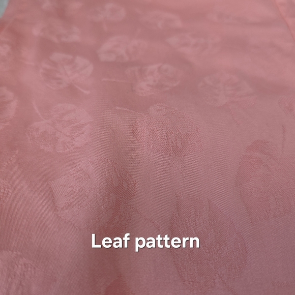 Chico's Size 3 Leaf Embossed Peach Button-Down Shirt - Picture 4 of 12